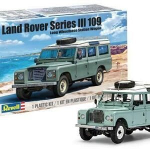 Revell 1/24 Land Rover Series III 109 Long Wheelbase Station Wagon