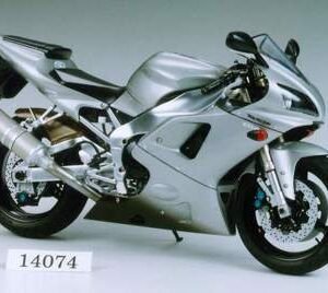 Tamiya 1/12 Yamaha YZF-R1 Taira Racing
