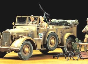 Tamiya 1/35 Horch KFZ.15 North Africa