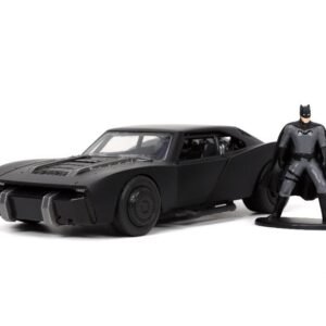 Jada 1/32 "Hollywood Rides" 2022 The Batman Batmobile w/Batman
