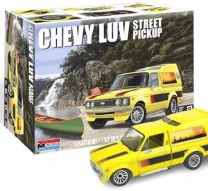 Revell 1:24 Chevy LUV Street Pickup Truck