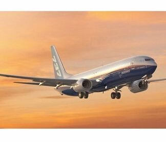 Revell 1:288 Model Set Boeing 737-800